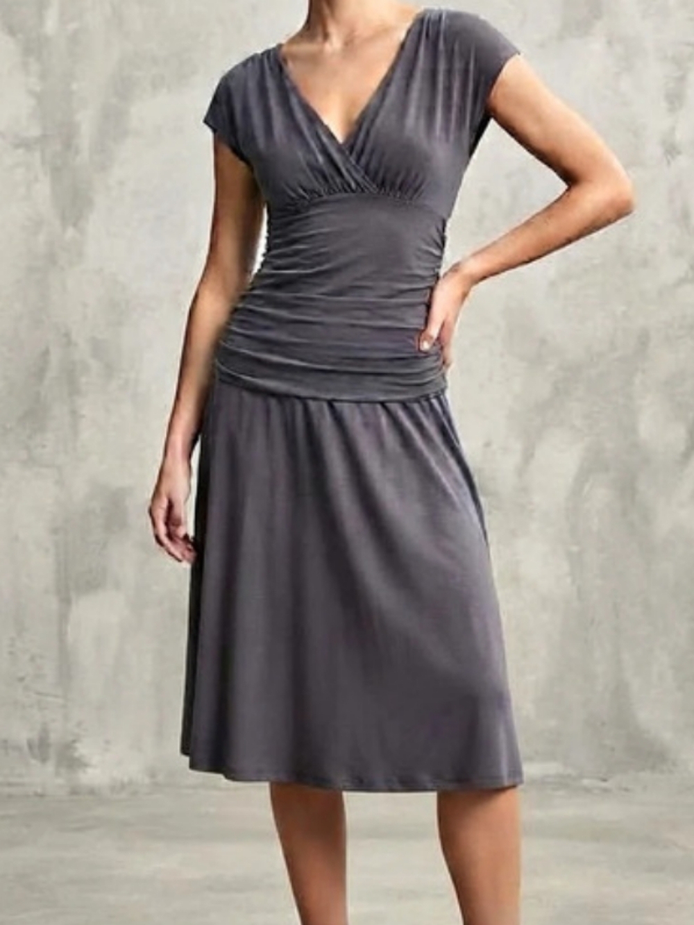 Velvet by Graham & Spencer Gray Ruched Midi Dress